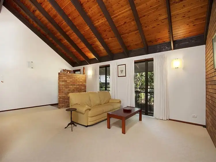6 Reculver Street, Robertson QLD 4109