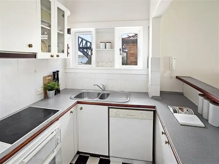 Second view of Homely apartment listing, 6/81 Kirribilli Avenue, Kirribilli NSW 2061