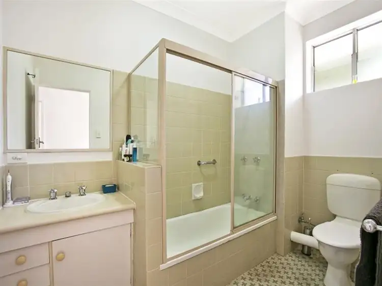 Fifth view of Homely unit listing, 2/56 Miskin Street, Toowong QLD 4066