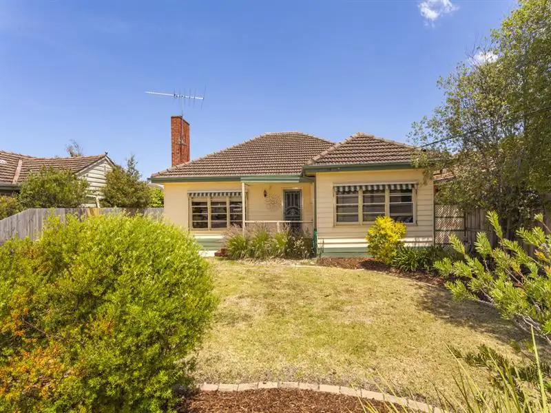 Main view of Homely house listing, 27 Calder Street, Manifold Heights VIC 3218