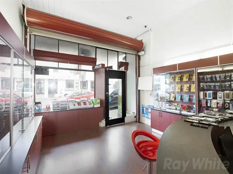 Third view of Homely apartment listing, 526 Macauley Road, Kensington VIC 3031