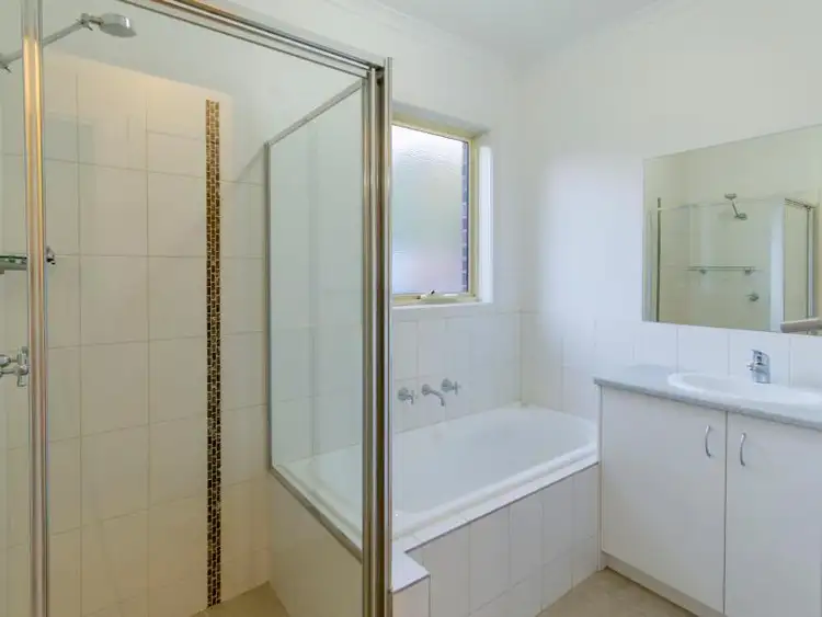 Seventh view of Homely unit listing, 2/5 Rosslyn Avenue, Seaford VIC 3198