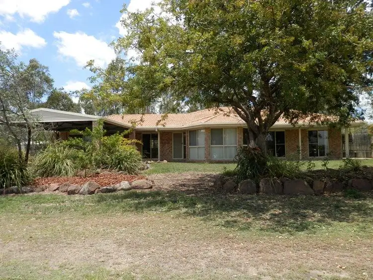 84 Flinders Street, Peak Crossing QLD 4306