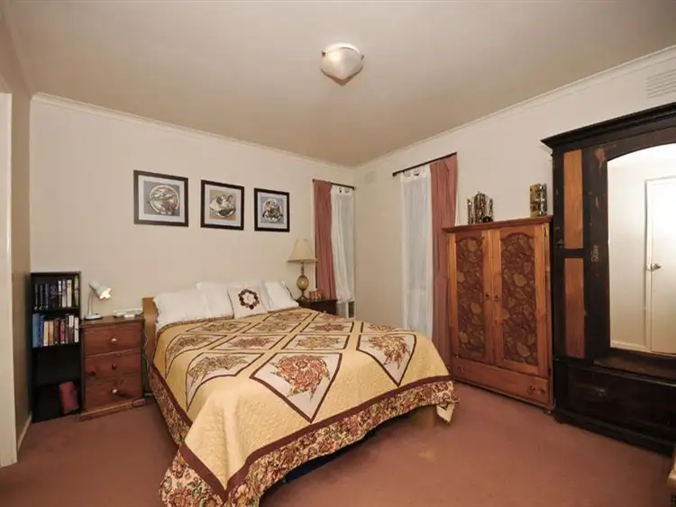 Fifth view of Homely house listing, 25 Myoora Drive, Mooroolbark VIC 3138