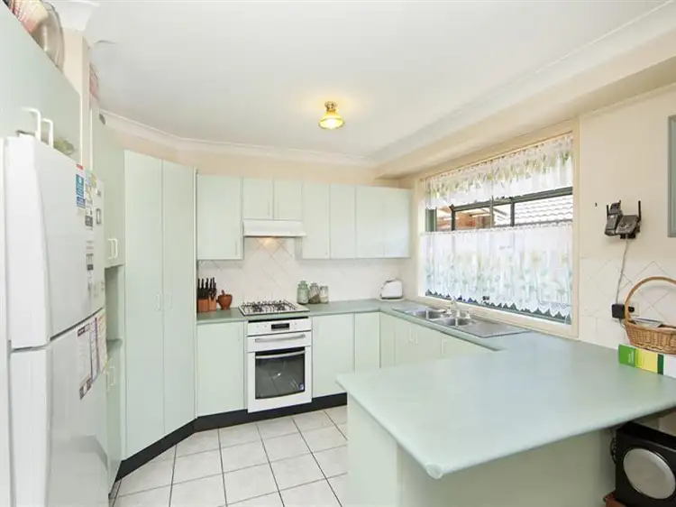 2/33 Crowe Street, Lake Haven NSW 2263