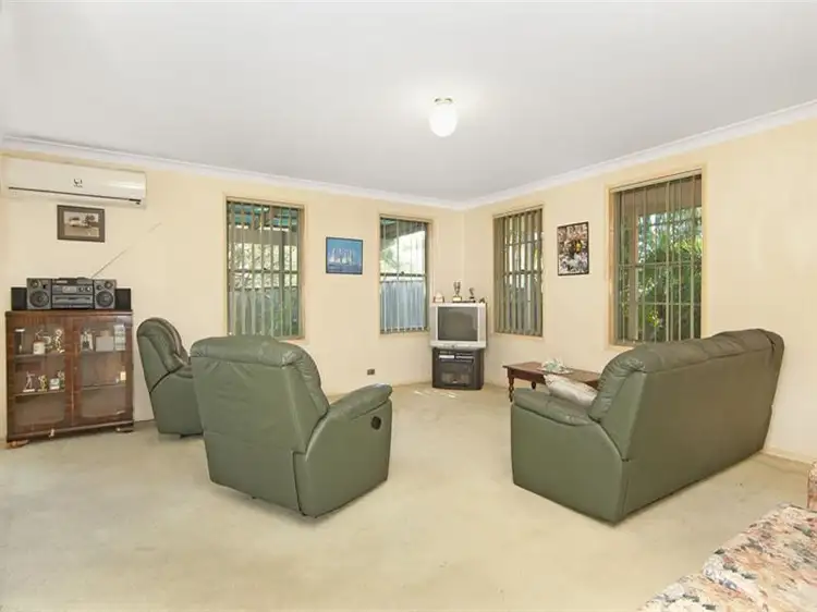 Third view of Homely house listing, 2/33 Crowe Street, Lake Haven NSW 2263
