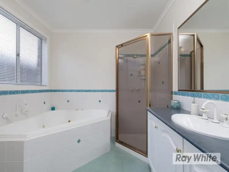 Fifth view of Homely house listing, 33 Red Wattlebird Crescent, Langwarrin VIC 3910