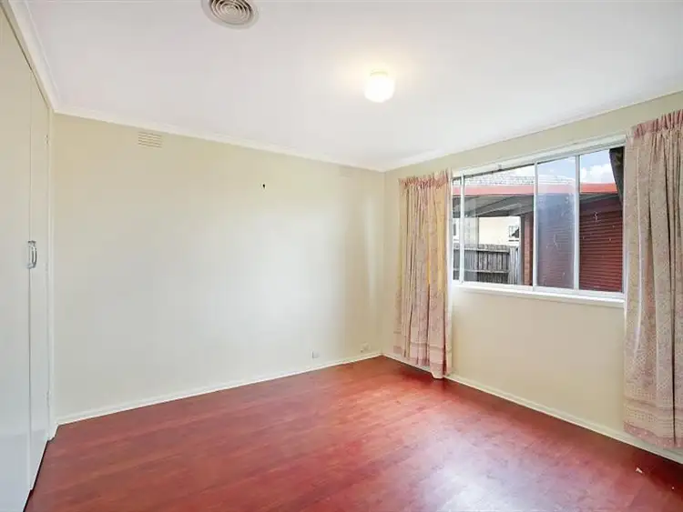 Fifth view of Homely house listing, 9 Carlyon Court, Springvale VIC 3171
