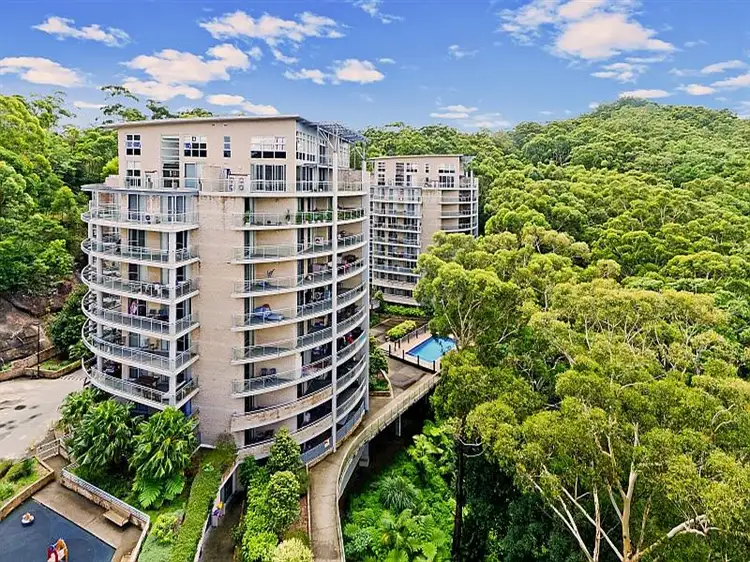 434/80 John Whiteway Drive, Gosford NSW 2250