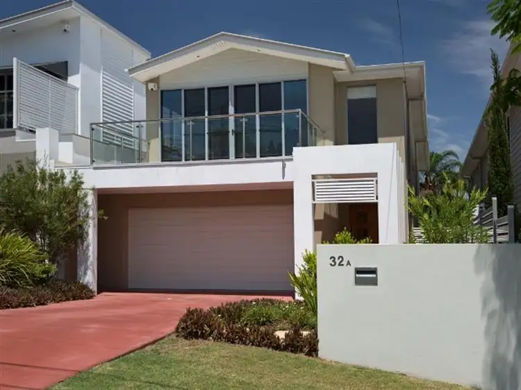 32A Taylor Street, Balmoral QLD 4171