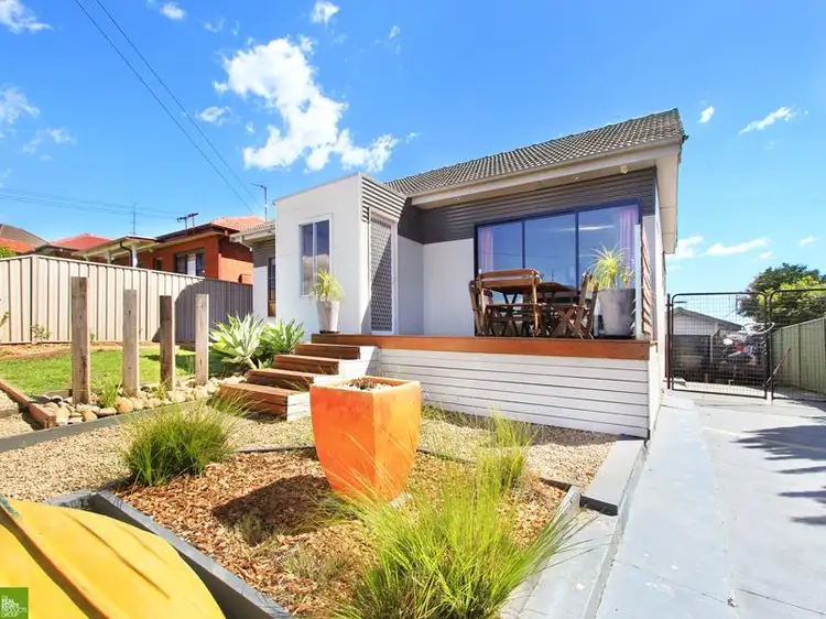 17 Buena Vista Avenue, Lake Heights NSW 2502