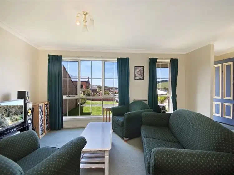 Fourth view of Homely house listing, 1/13 Dunvegan Court, Warrnambool VIC 3280
