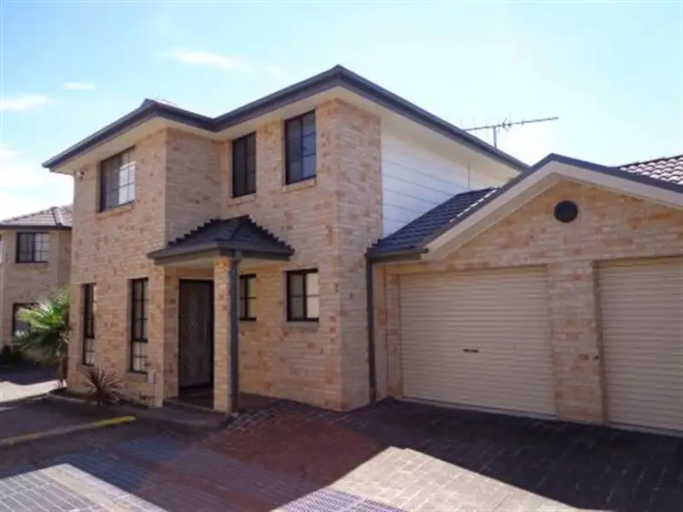 Main view of Homely townhouse listing, 11/21 Oxford Street, Smithfield NSW 2164