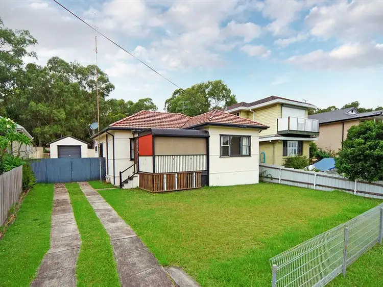 Sixth view of Homely house listing, 92 Lake Entrance Road, Oak Flats NSW 2529