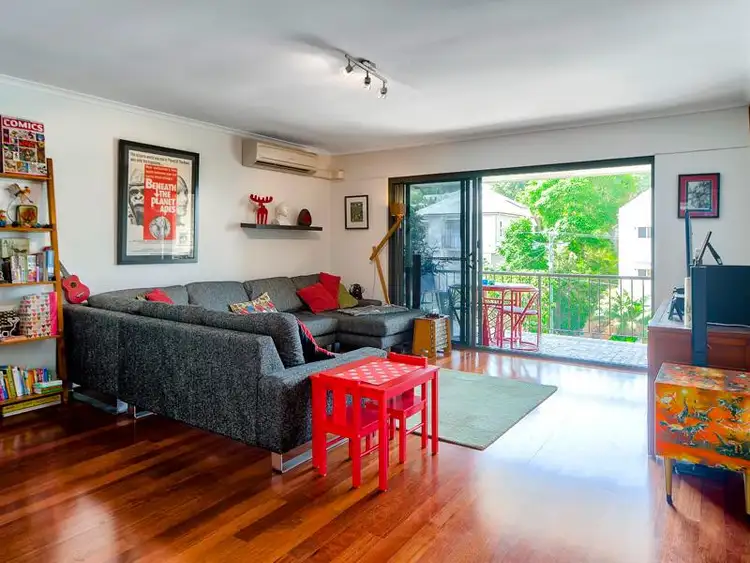 Third view of Homely house listing, 9/9 Rossiter Parade, Hamilton QLD 4007
