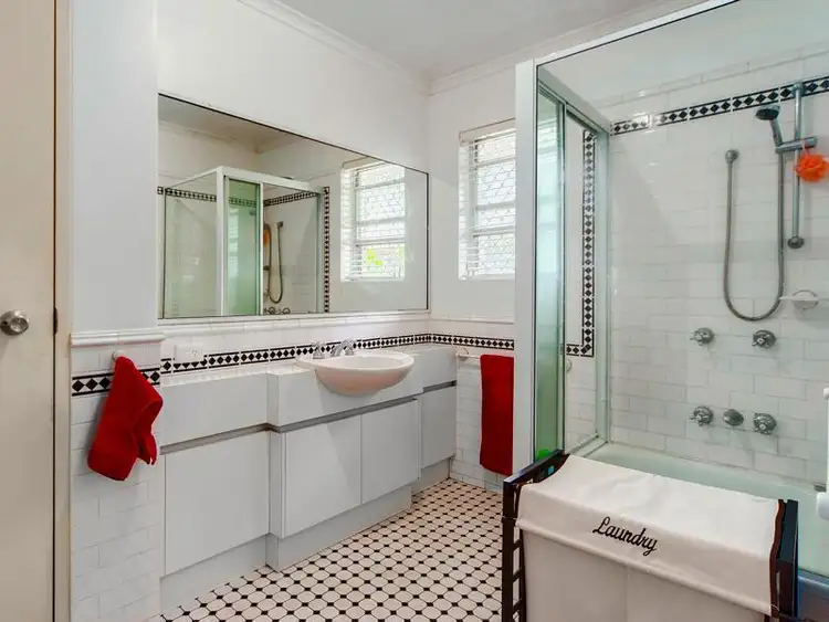 Seventh view of Homely house listing, 9/9 Rossiter Parade, Hamilton QLD 4007
