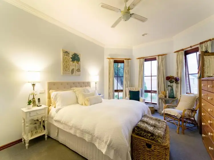 Seventh view of Homely house listing, 19 Mapiti Court, Frankston VIC 3199