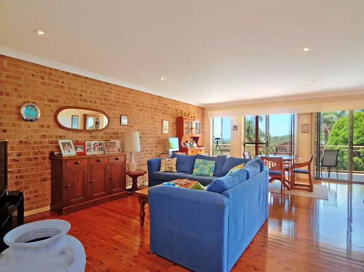 Second view of Homely townhouse listing, 8A Echidna Place, Blackbutt NSW 2529