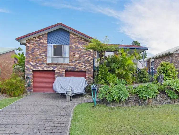 37 Bob Barnard Drive, Tugun QLD 4224