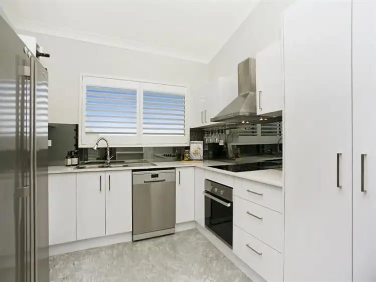 Fourth view of Homely unit listing, Unit 3/18 Brooks Street, Cooks Hill NSW 2300