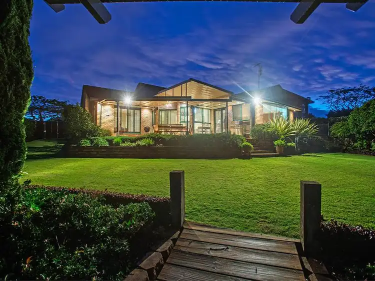 73 Lochlomond Drive, Banora Point NSW 2486