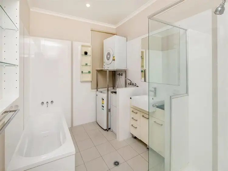 Sixth view of Homely apartment listing, 1/925 Stanley Street, East Brisbane QLD 4169