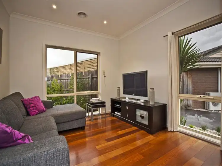 Fifth view of Homely unit listing, 2/9 Jeanette Court, Mulgrave VIC 3170