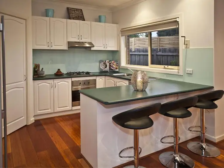 Second view of Homely unit listing, 2/9 Jeanette Court, Mulgrave VIC 3170