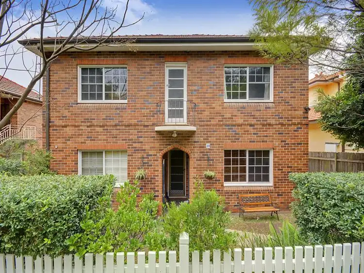 2/10 Auburn Street, Hunters Hill NSW 2110