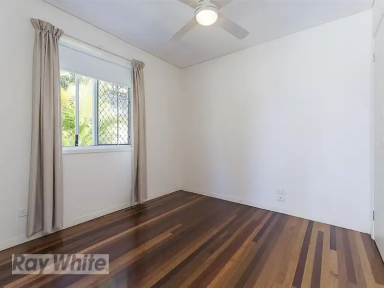 Seventh view of Homely unit listing, 4/15 Halstead Street, Coorparoo QLD 4151