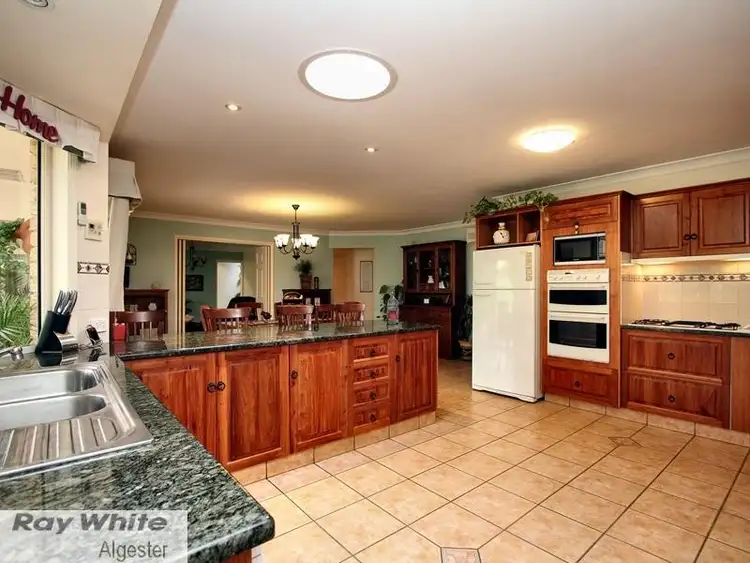 Third view of Homely house listing, 8 Torrens Place, Parkinson QLD 4115
