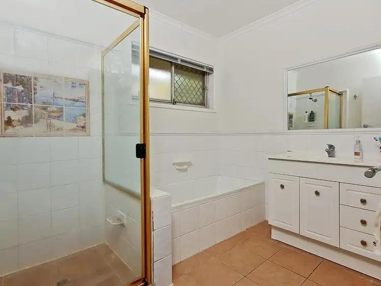 Sixth view of Homely unit listing, 5/60 Chalk Street, Wooloowin QLD 4030
