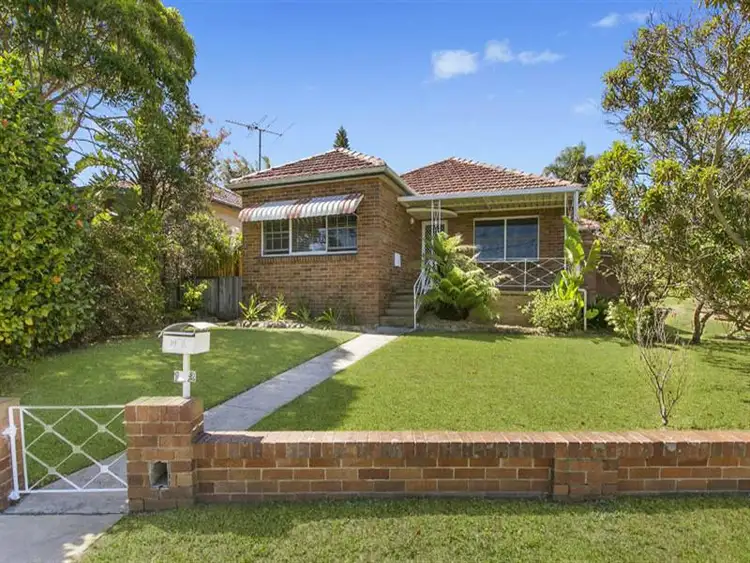 Main view of Homely house listing, 182 Pitt Road, North Curl Curl NSW 2099