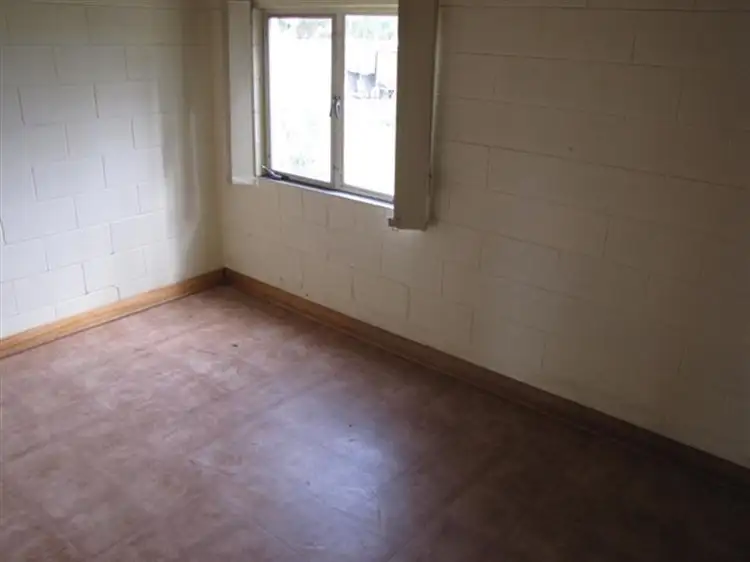 Fourth view of Homely house listing, Unit 11 Lake Vista, Queen Elizabeth Drive, Barmera SA 5345