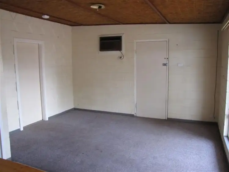 Fifth view of Homely house listing, Unit 11 Lake Vista, Queen Elizabeth Drive, Barmera SA 5345