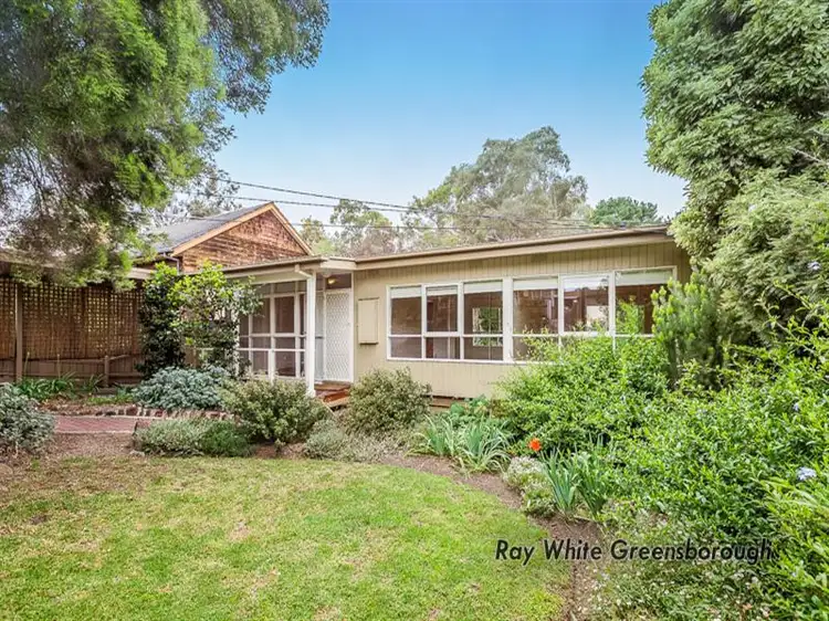 39 Louis Street, Greensborough VIC 3088