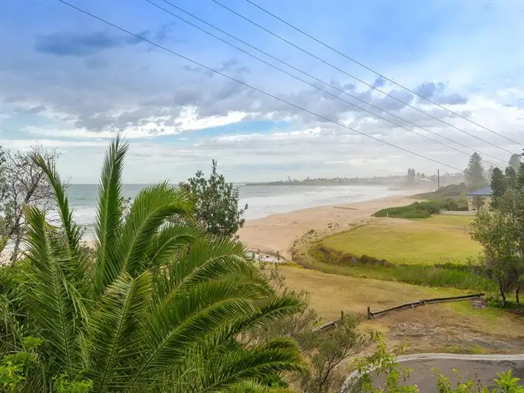 Sixth view of Homely house listing, 2 Jones Lane, Thirroul NSW 2515