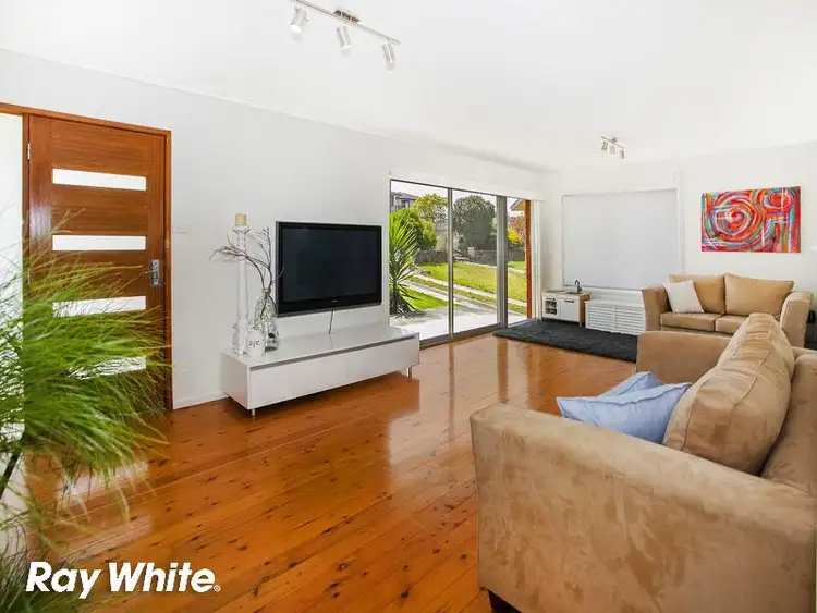 Second view of Homely house listing, 8 Brighton Street, Kiama NSW 2533