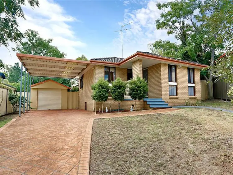 4 Dale Place, Cranebrook NSW 2749