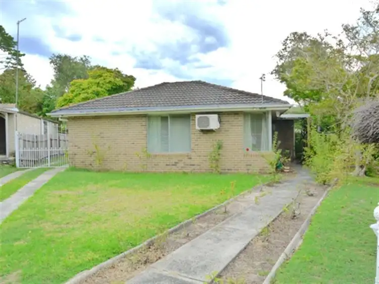 Second view of Homely house listing, 8 Waterside, Point Clare NSW 2250