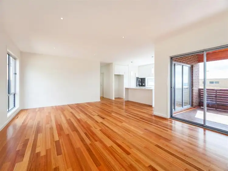 Second view of Homely house listing, 7 Pinnacle Views, Doreen VIC 3754