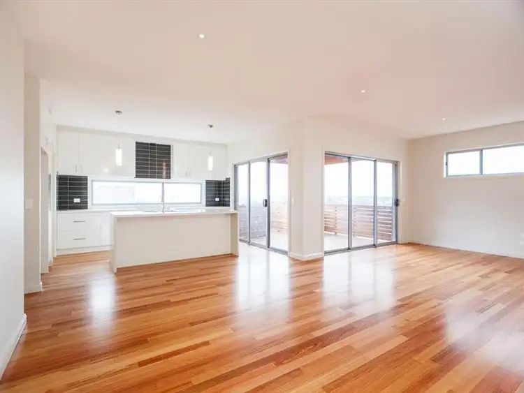 Sixth view of Homely house listing, 7 Pinnacle Views, Doreen VIC 3754