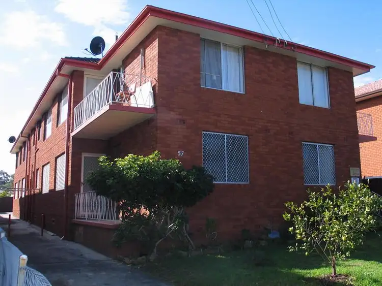 2/57 Shadforth, Wiley Park NSW 2195