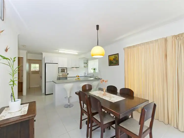 14 Blaxland Street, Capalaba QLD 4157