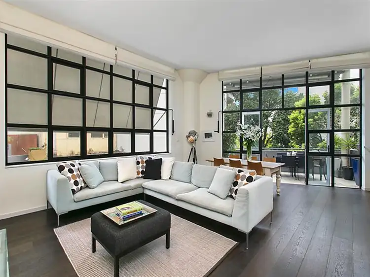 Main view of Homely apartment listing, 10/15-19 Boundary Street, Darlinghurst NSW 2010