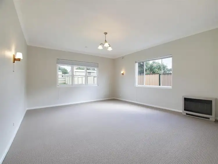 Seventh view of Homely house listing, 18 Hume Street, Goulburn NSW 2580