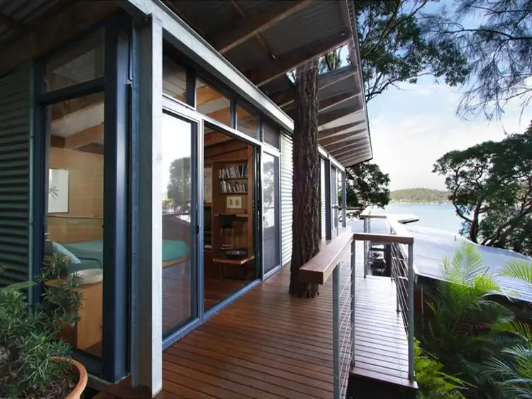 13 Hardys Bay Parade, Killcare NSW 2257