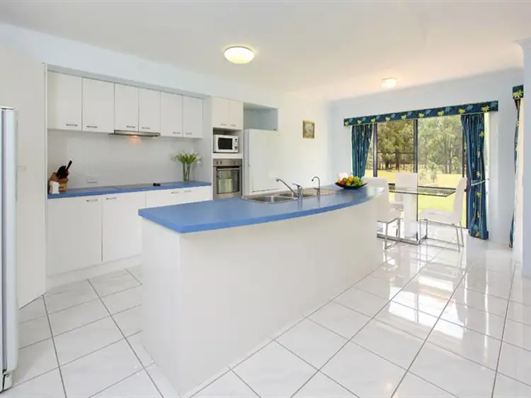 34 Davison Road, Camp Mountain QLD 4520