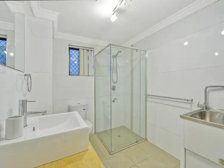 Sixth view of Homely apartment listing, 3/204 Wellington Road, East Brisbane QLD 4169