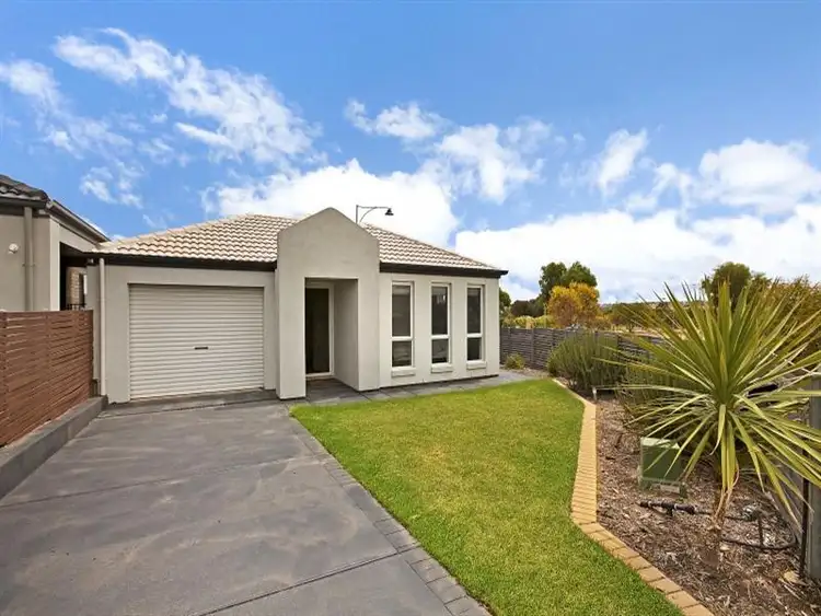 2 Parri Link, Noarlunga Downs SA 5168